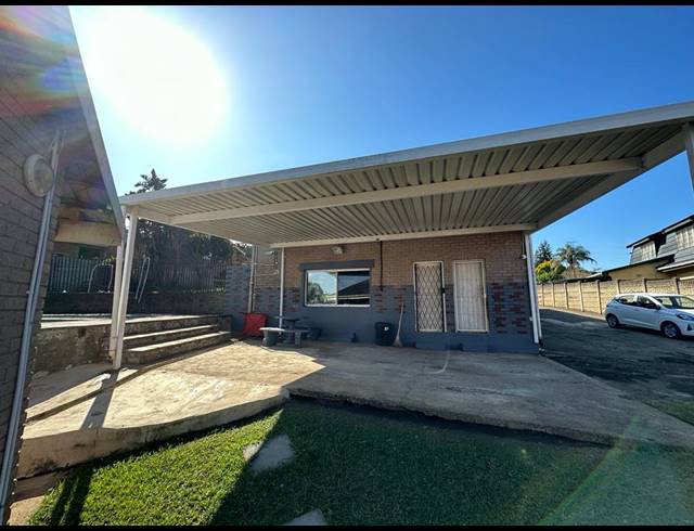 3 BEDROOM FREESTANDING FOR SALE IN EASTWOOD